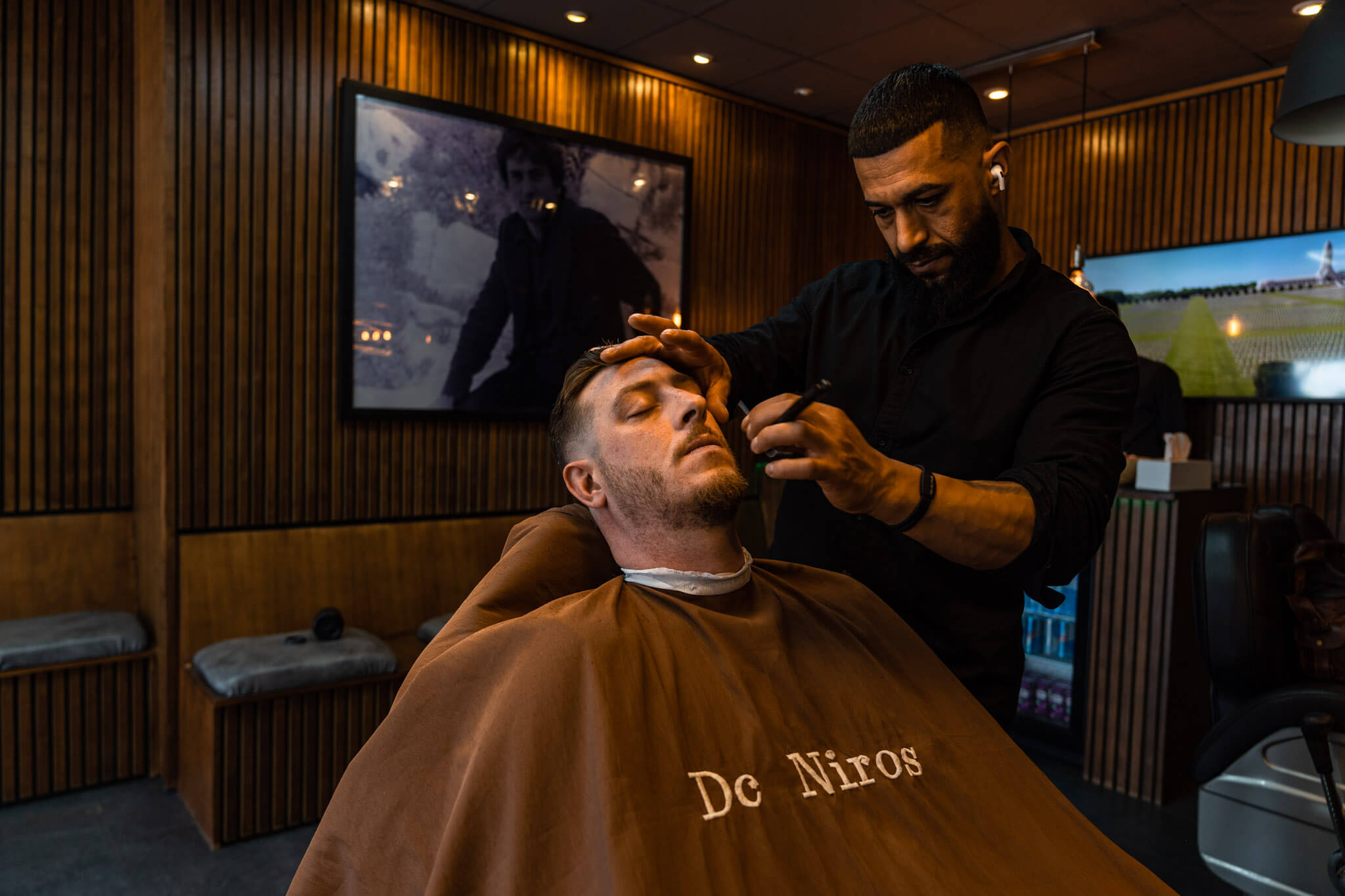 DeNiro's Modern Interior and Expert Service